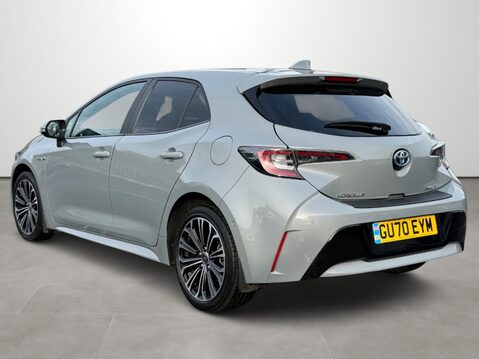 Toyota Corolla 1.8 VVT-i Hybrid Design 5dr CVT 4