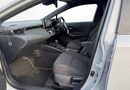 Toyota Corolla 1.8 VVT-i Hybrid Design 5dr CVT 3