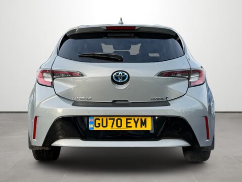 Toyota Corolla 1.8 VVT-i Hybrid Design 5dr CVT 9