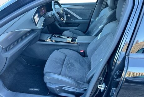 Vauxhall Astra 1.2 Turbo 130 Ultimate 5dr Auto