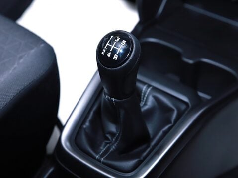 Suzuki Swift 1.2 Mild Hybrid Ultra 5dr 22