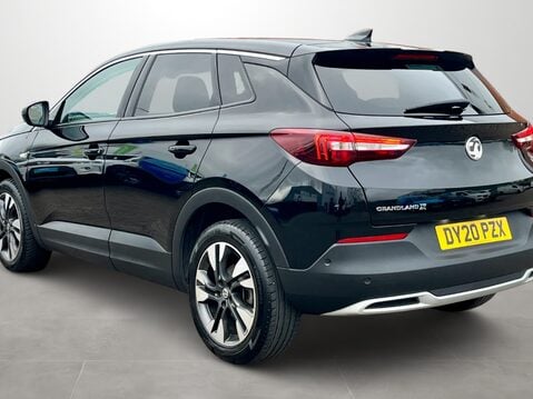 Vauxhall Grandland X 1.2 Turbo SRi Nav 5dr 3