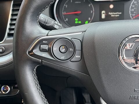Vauxhall Grandland X 1.2 Turbo SRi Nav 5dr 21
