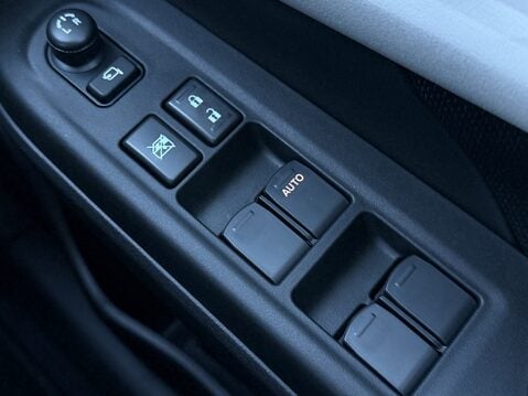 Suzuki Swift 1.2 Mild Hybrid Ultra 5dr 32