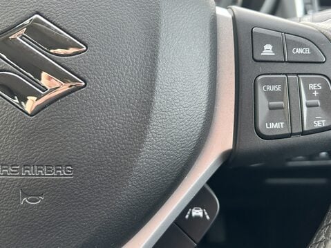 Suzuki S-Cross 1.4 Boosterjet 48V Hybrid Motion 5dr 29