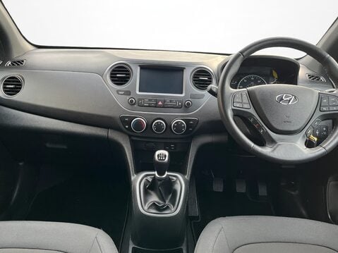 Hyundai i10 1.0 Go SE 5dr 12