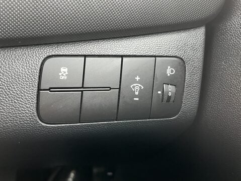 Hyundai i10 1.0 Go SE 5dr 27