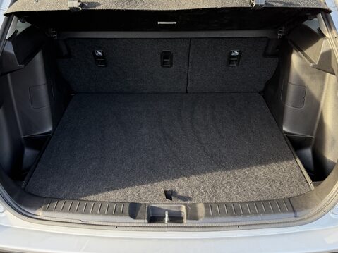 Suzuki Vitara 1.6 SZ-T 5dr Auto 38