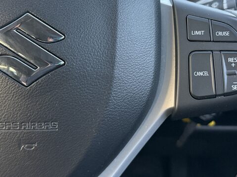 Suzuki Vitara 1.6 SZ-T 5dr Auto 31