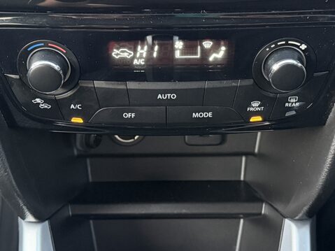 Suzuki Vitara 1.6 SZ-T 5dr Auto 28