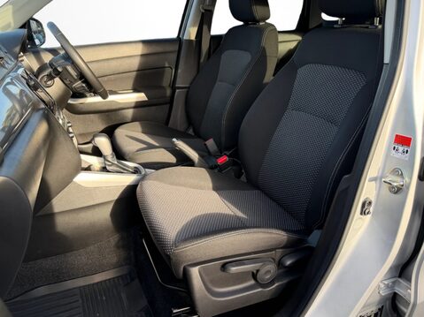 Suzuki Vitara 1.6 SZ-T 5dr Auto 22