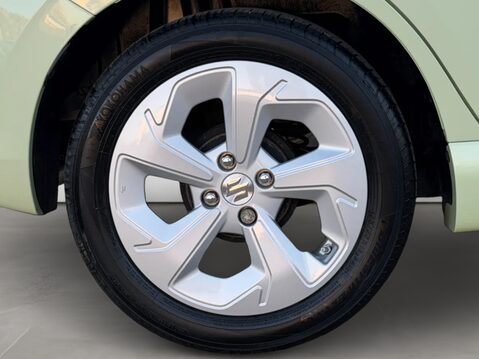 Suzuki Swift 1.2 Mild Hybrid Motion 5dr 12