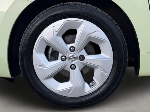 Suzuki Swift 1.2 Mild Hybrid Motion 5dr 14