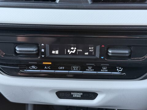 Suzuki Swift 1.2 Mild Hybrid Motion 5dr 27