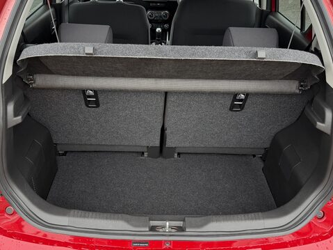 Suzuki Ignis 1.2 Dualjet 12V Hybrid SZ-T 5dr 36