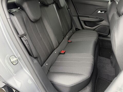 Vauxhall Mokka 115kW GS 54kWh 5dr Auto 31