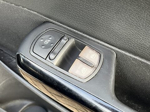 Vauxhall Corsa 1.4 SE 5dr 20