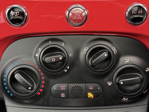 Fiat 500 1.2 Lounge 3dr 23