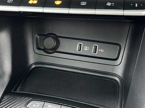 MG ZS 1.0T GDi Exclusive 5dr 33