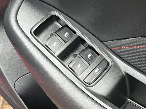 MG ZS 1.0T GDi Exclusive 5dr 19