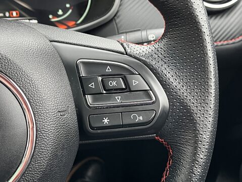 MG ZS 1.0T GDi Exclusive 5dr 22