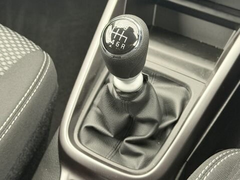 Suzuki Vitara 1.4 Boosterjet MHEV 109 Motion 5dr 27