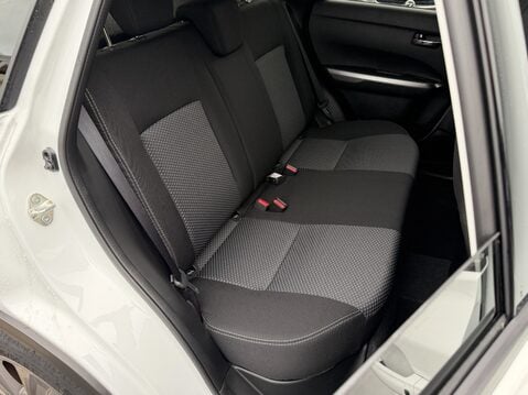 Suzuki Vitara 1.4 Boosterjet MHEV 109 Motion 5dr 32