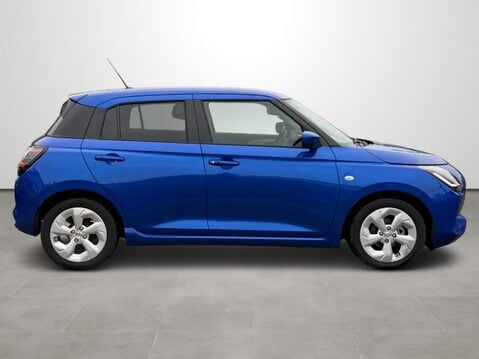 Suzuki Swift 1.2 Mild Hybrid Motion 5dr 11