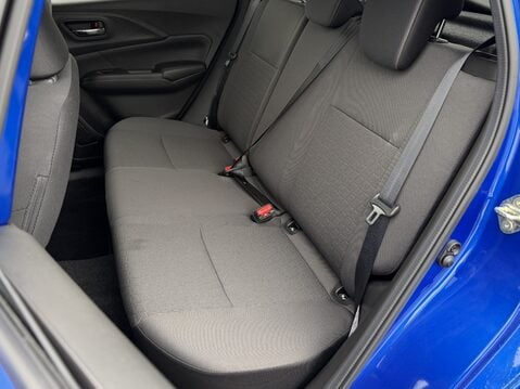 Suzuki Swift 1.2 Mild Hybrid Motion 5dr 38