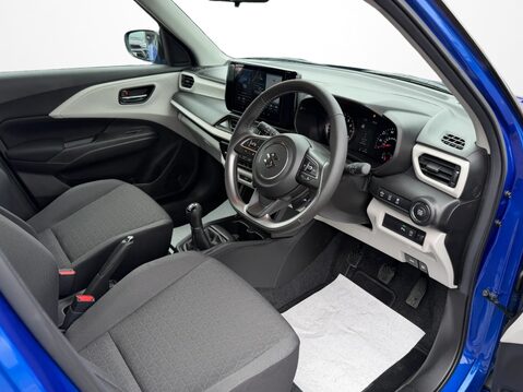 Suzuki Swift 1.2 Mild Hybrid Motion 5dr 21