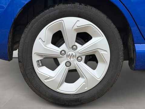 Suzuki Swift 1.2 Mild Hybrid Motion 5dr 12