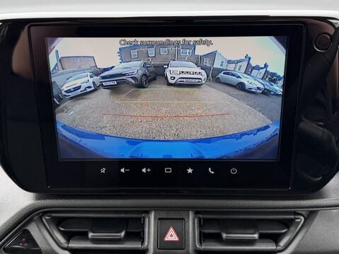 Suzuki Swift 1.2 Mild Hybrid Motion 5dr 27