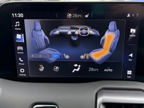 Suzuki e Vitara 128kW Motion 61kWh 5dr Auto 28