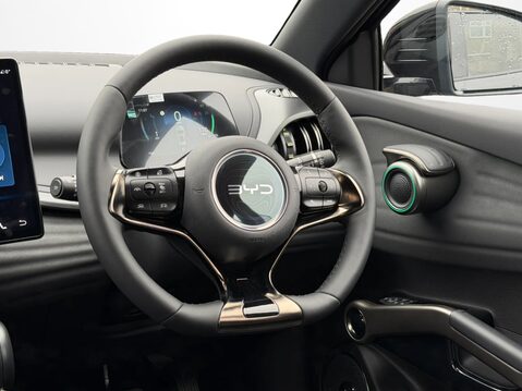 BYD Atto 3 150kW Design 60kWh 5dr Auto 16