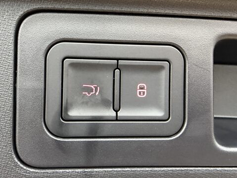 BYD Atto 3 150kW Design 60kWh 5dr Auto 41