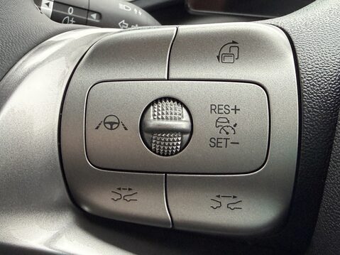 BYD Dolphin Surf 65kW Active 30kWh 5dr Auto 29