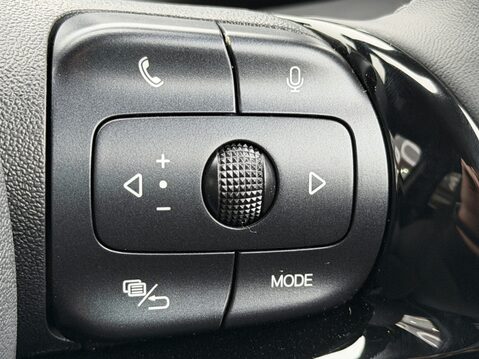 BYD Dolphin 150kW Design 60.4kWh 5dr Auto 33