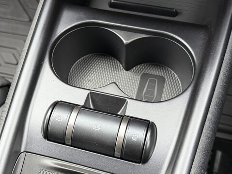 BYD Dolphin 150kW Design 60.4kWh 5dr Auto 29