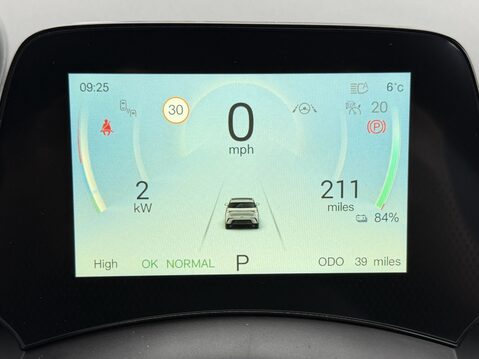 BYD Dolphin 150kW Design 60.4kWh 5dr Auto 19