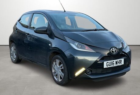 Toyota Aygo 1.0 VVT-i X-Play TSS 5dr