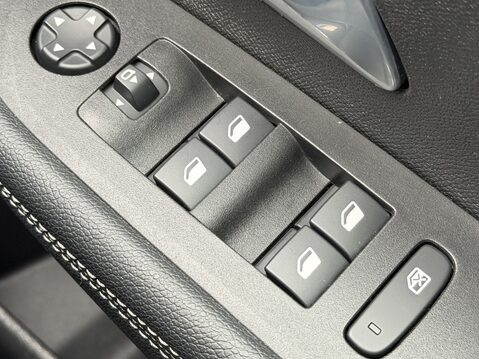 Vauxhall Mokka 1.5 Turbo D Ultimate 5dr 32