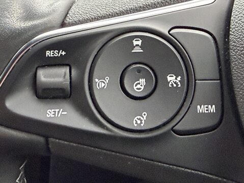 Vauxhall Mokka 1.5 Turbo D Ultimate 5dr 29