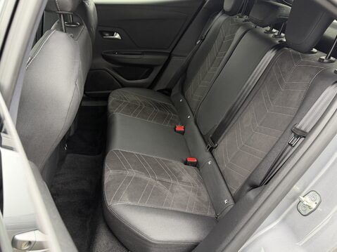 Vauxhall Mokka 1.5 Turbo D Ultimate 5dr 36