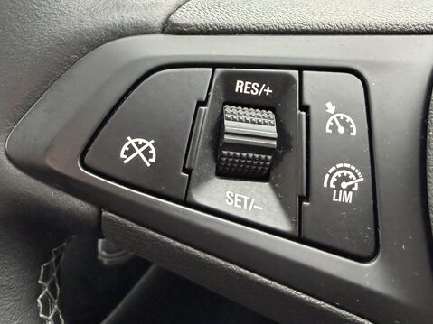 Vauxhall Corsa 1.4 Design 5dr 29