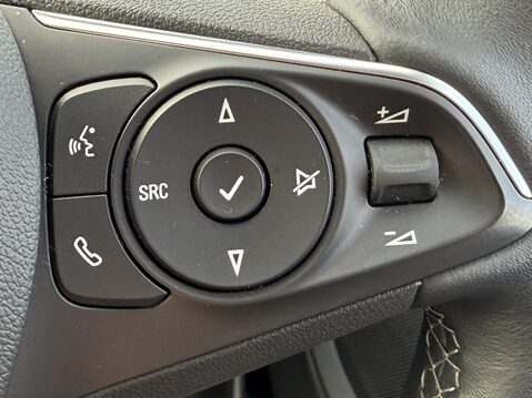 Vauxhall Crossland 1.2 Turbo Ultimate 5dr 30