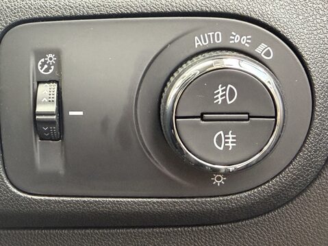 Vauxhall Crossland 1.2 Turbo Ultimate 5dr 31