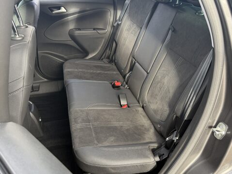 Vauxhall Crossland 1.2 Turbo Ultimate 5dr 36