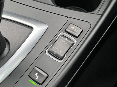 BMW 2 Series 218i Sport 2dr [Nav] Step Auto 31