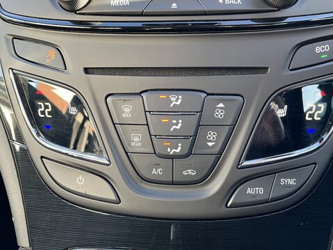 Vauxhall Insignia 2.0T SIDI Elite 5dr [Start Stop] 18