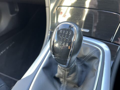 Vauxhall Insignia 2.0T SIDI Elite 5dr [Start Stop] 19